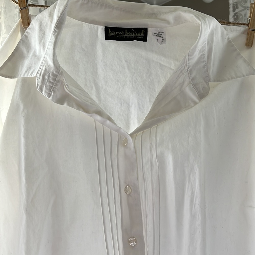 White button up - Picture 2 of 3